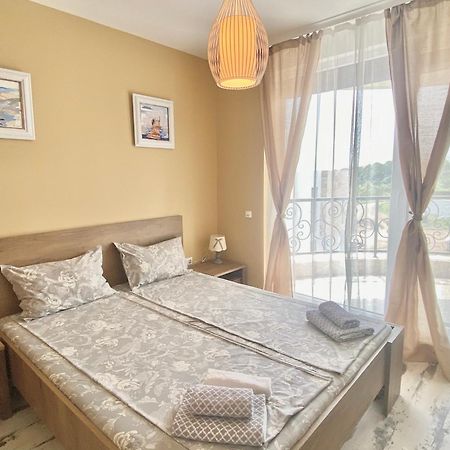 Apartments In Complex Sunny Island Deluxe Chernomorets Luaran gambar