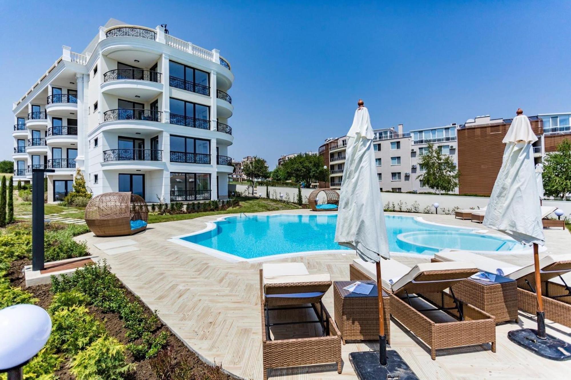Apartments In Complex Sunny Island Deluxe Chernomorets Luaran gambar