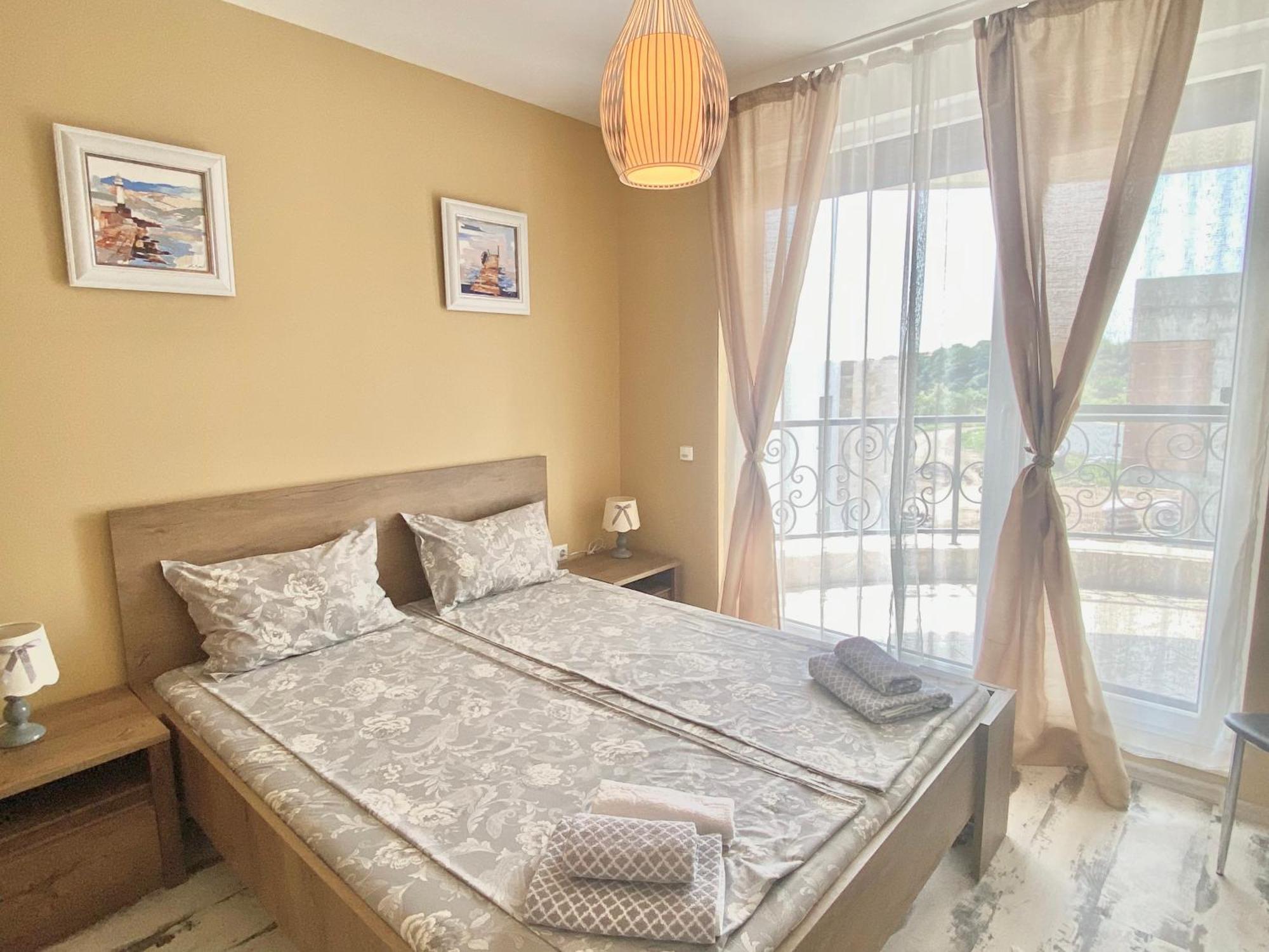 Apartments In Complex Sunny Island Deluxe Chernomorets Luaran gambar