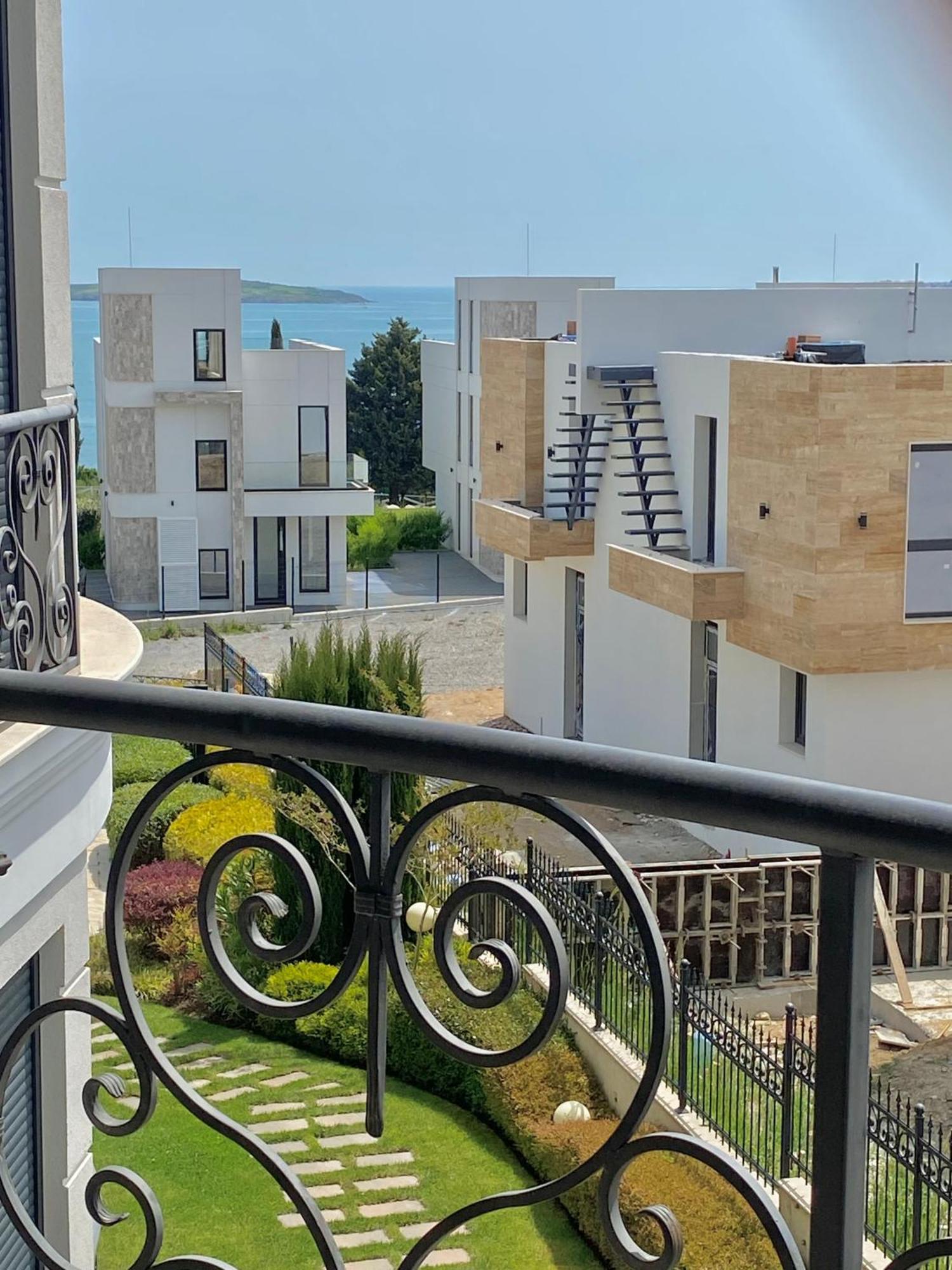 Apartments In Complex Sunny Island Deluxe Chernomorets Luaran gambar